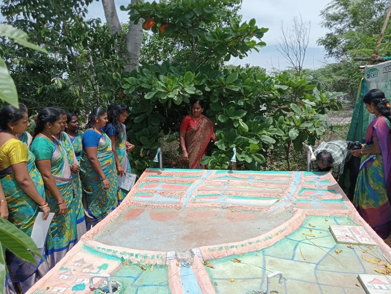 Einführung der Frauen am Modell